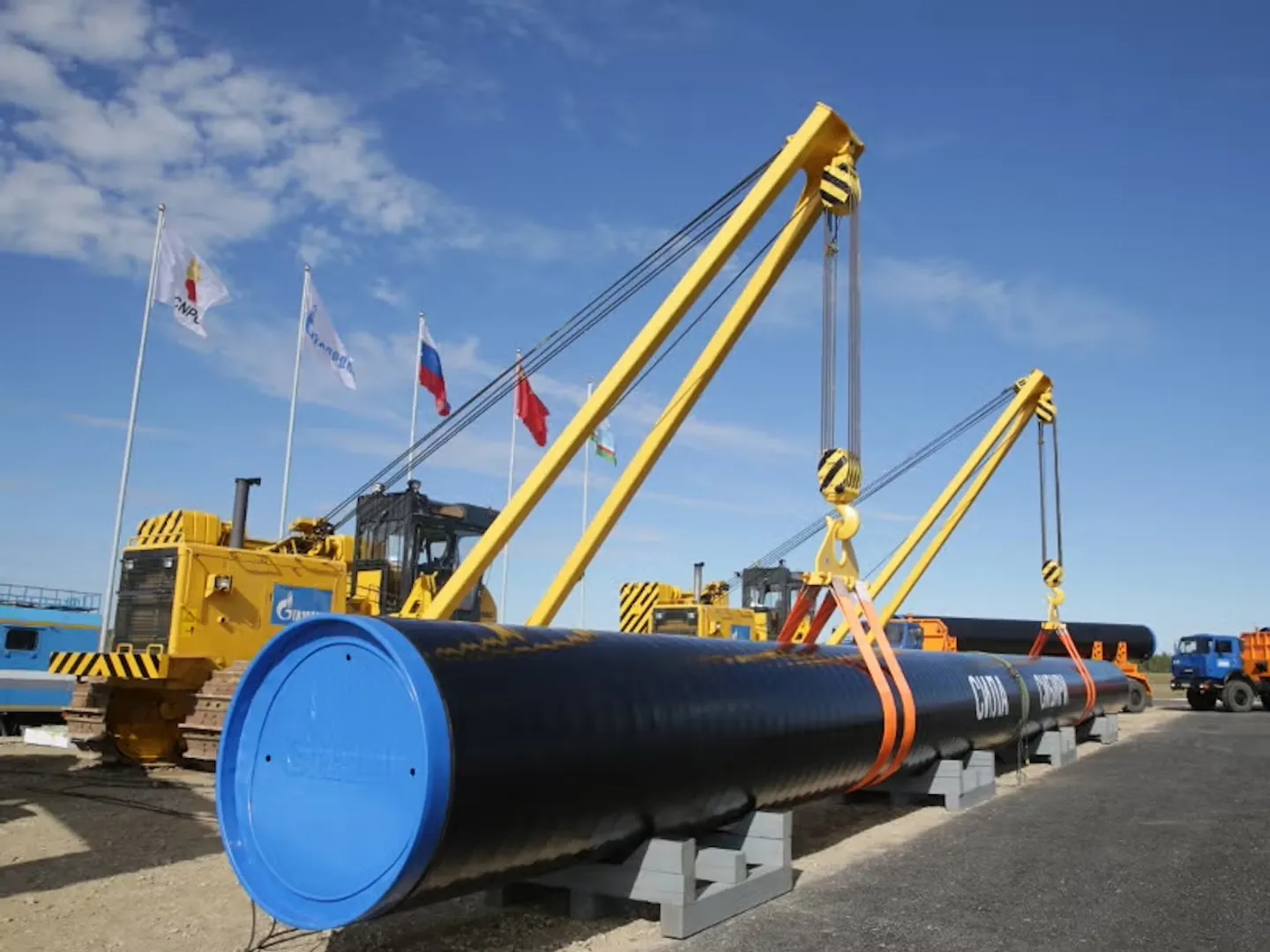Russia and China in talks on Power of Siberia-2 pipeline as Putin hosts Xi